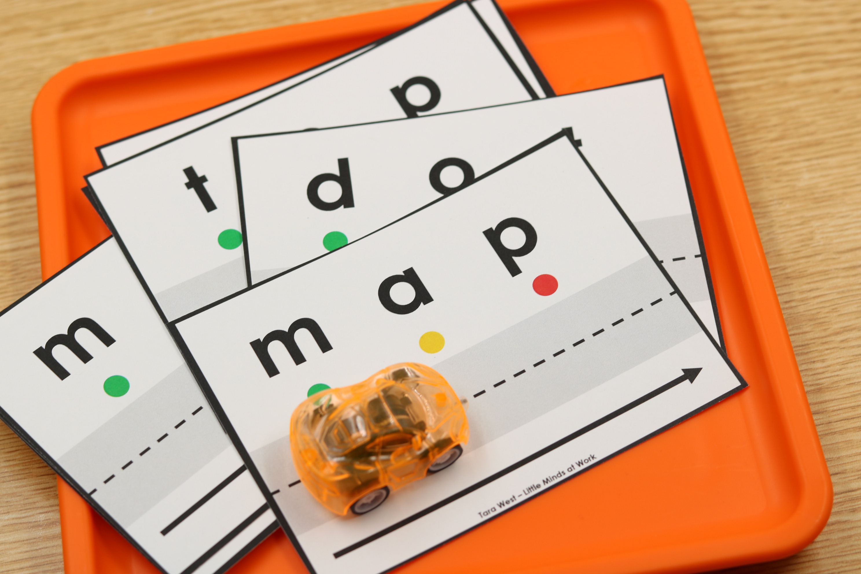 CVC blending cards for blending sound by sound.