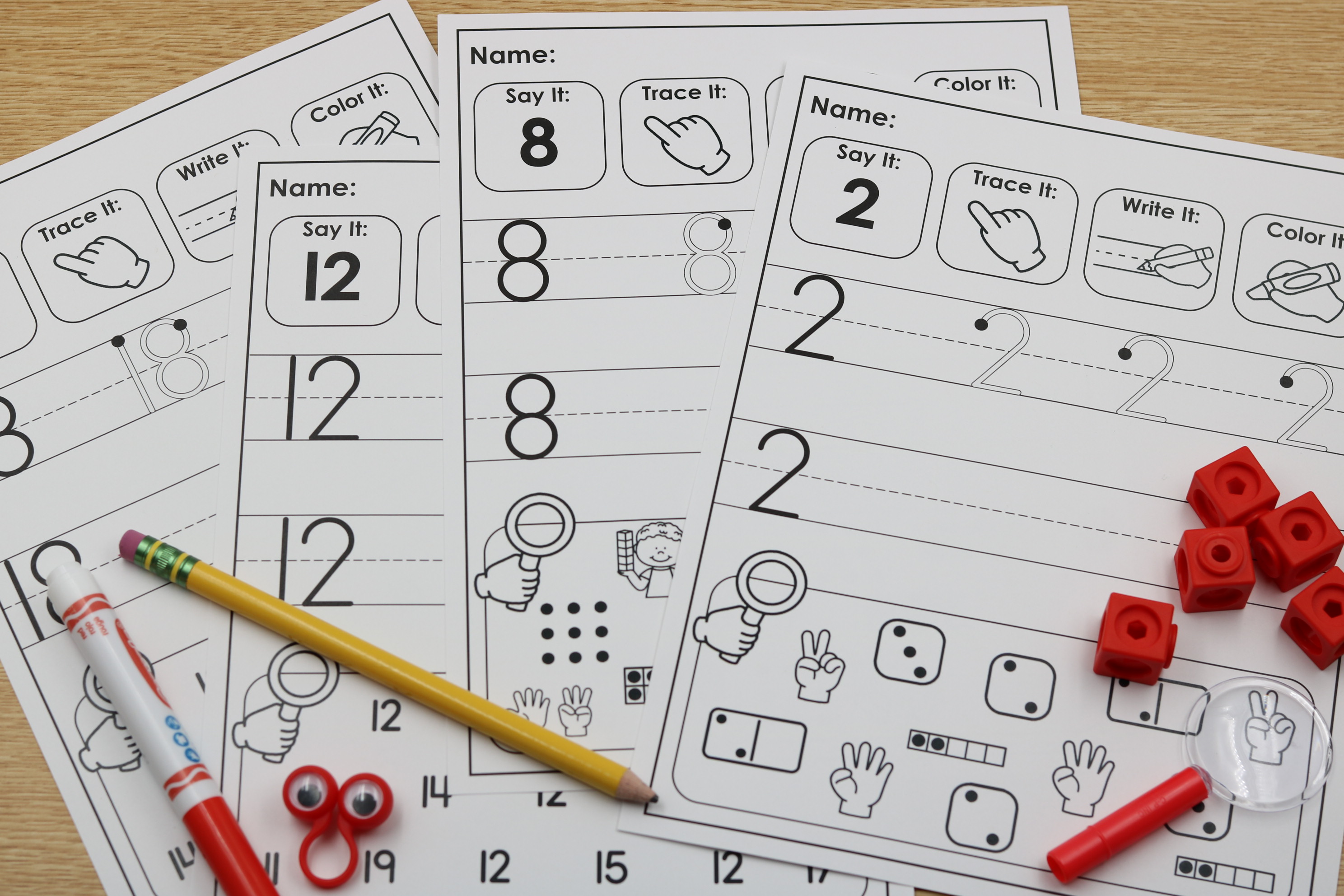 Printable number sense worksheets for numbers 0 to 10. Student uses a pencil to build handwriting and subitizing.