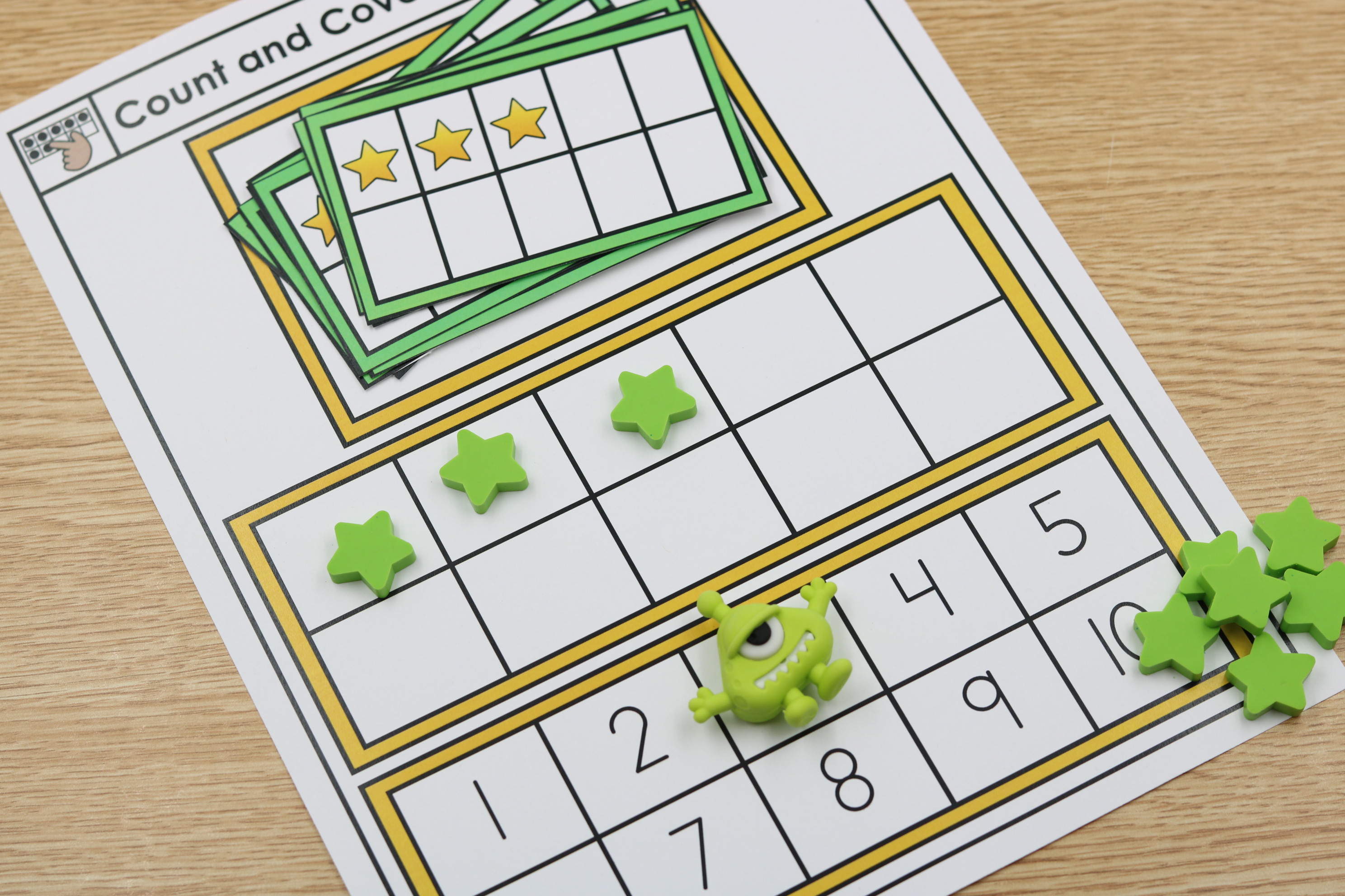 Free math center that is space themed working with numbers 1-10