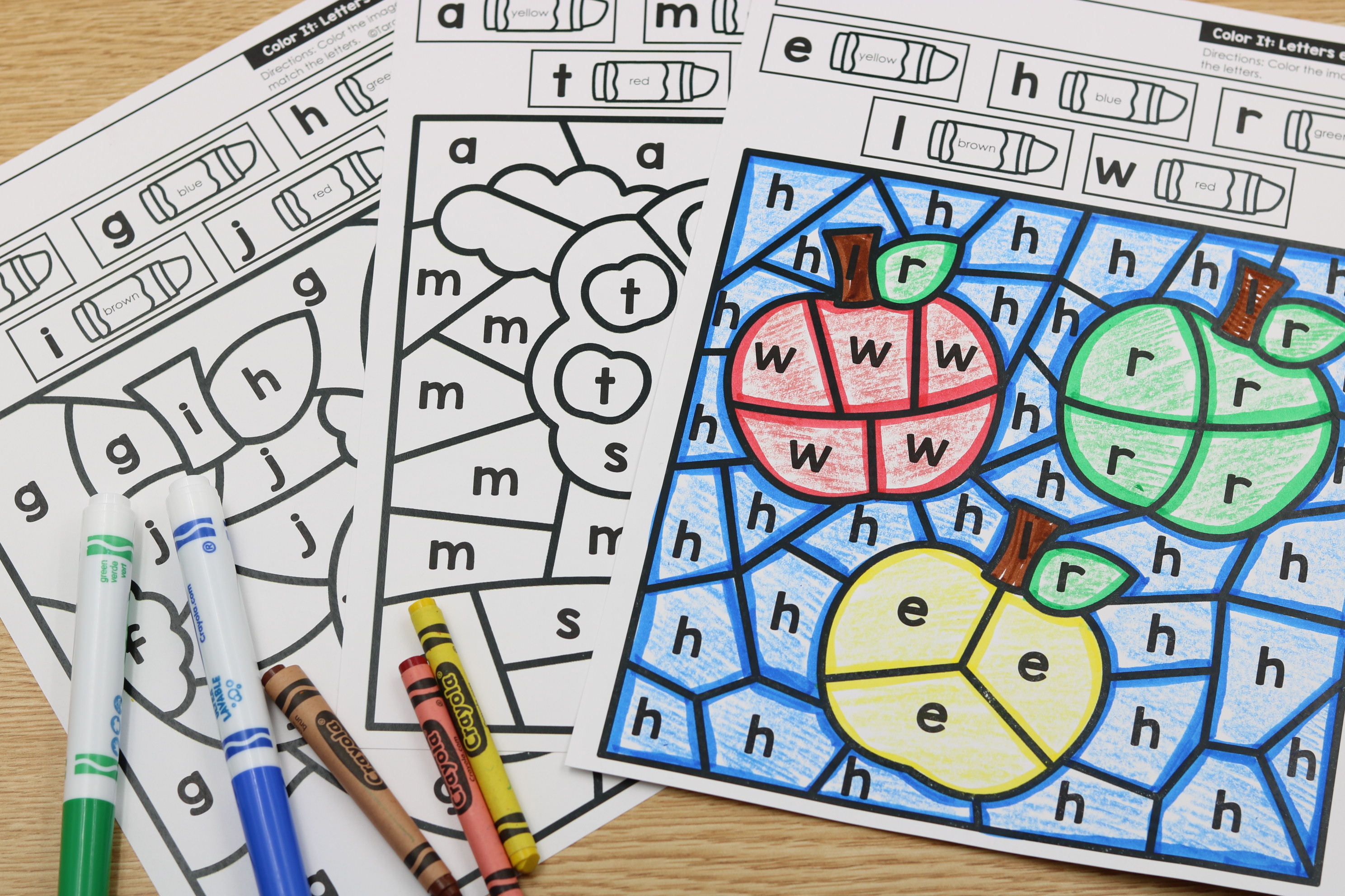 Free printable apple-themed color by code activity for early literacy