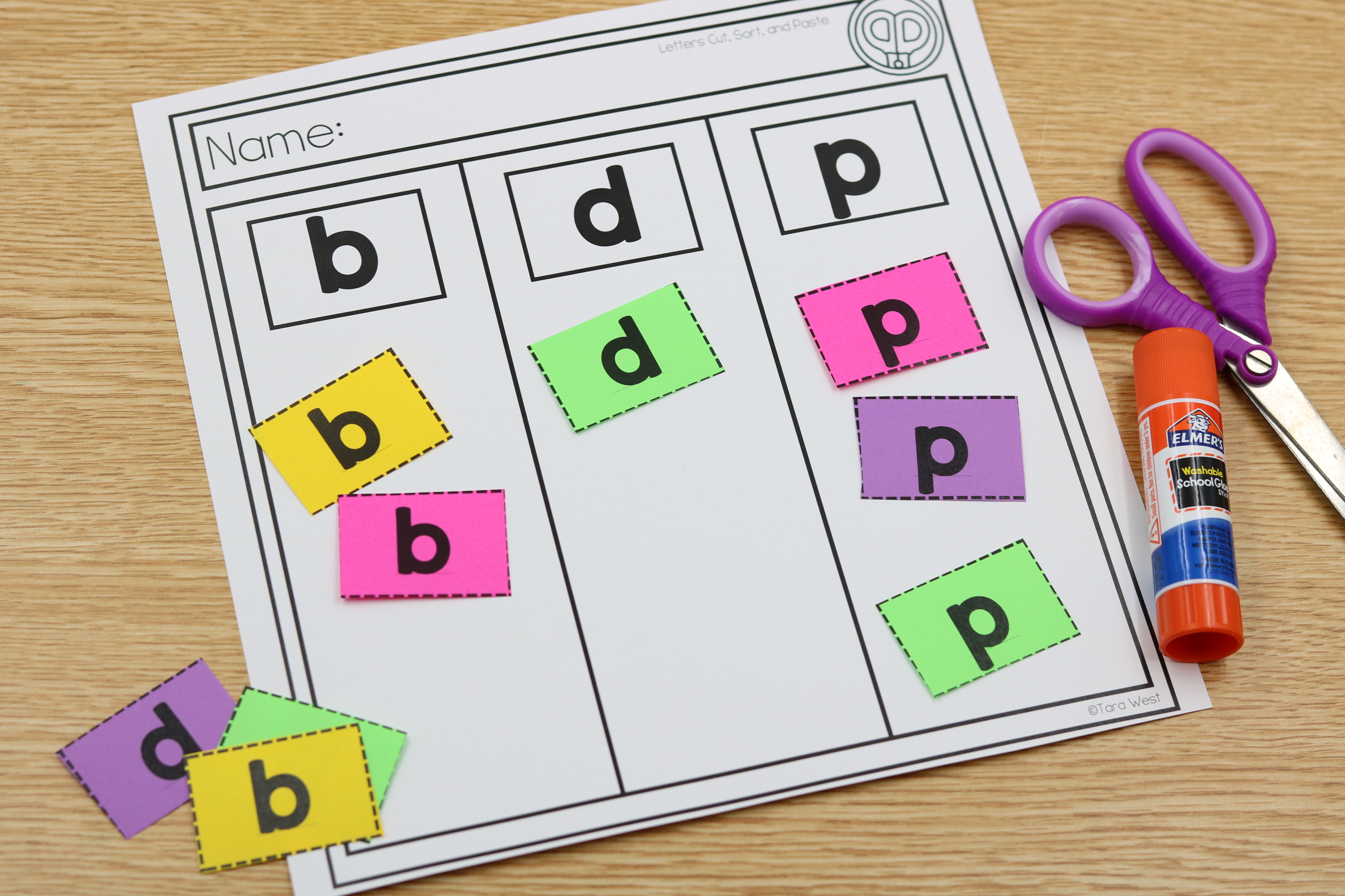Printable letter sorting pages for distinguishing commonly confused letters like b and d.