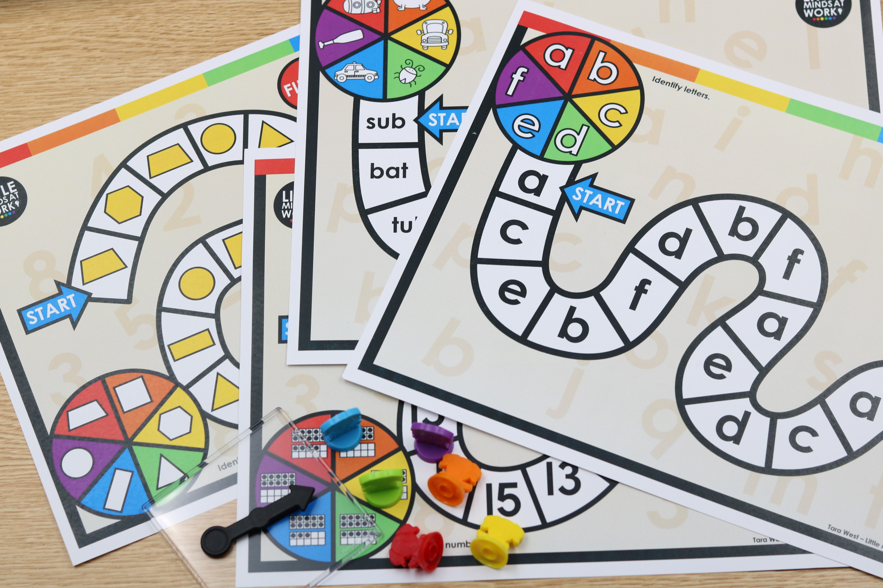 Free alphabet game tray mats for phonics centers